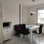 Karlshagen, Virgil * Karlshagen